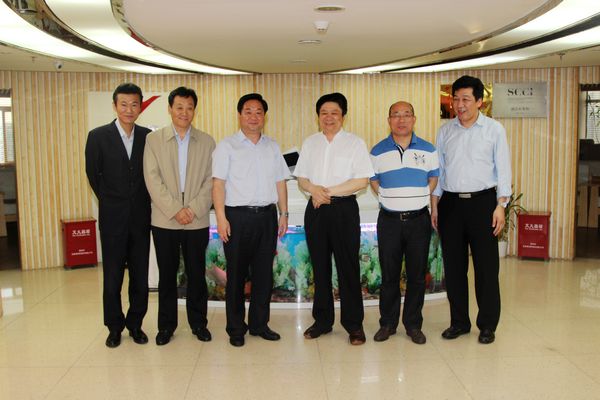 尹长友带队到广东、浙江等地开展木业产业招商