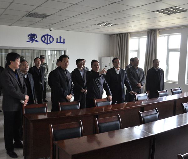 市委副书记、市长张术平检查指导森林防火工作