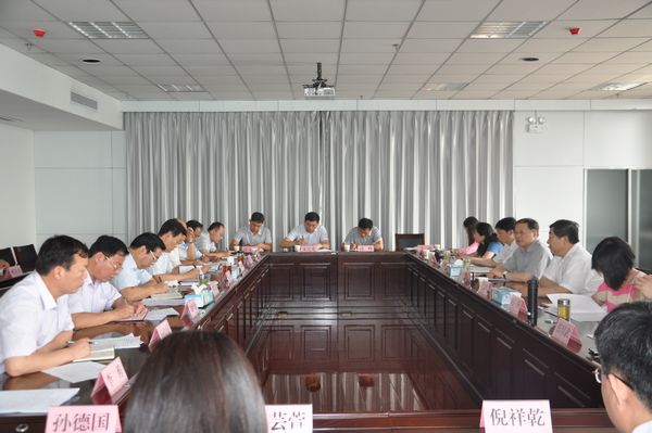 国家林业局发展规划与资金管理司副司长孙建一行到我市开展木材经营加工许可制度改革调研